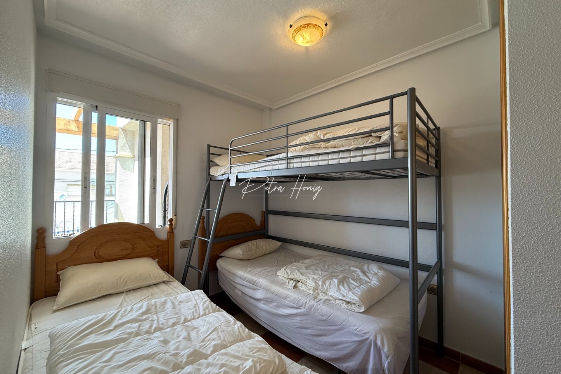 Resales - Apartment - Daya Nueva