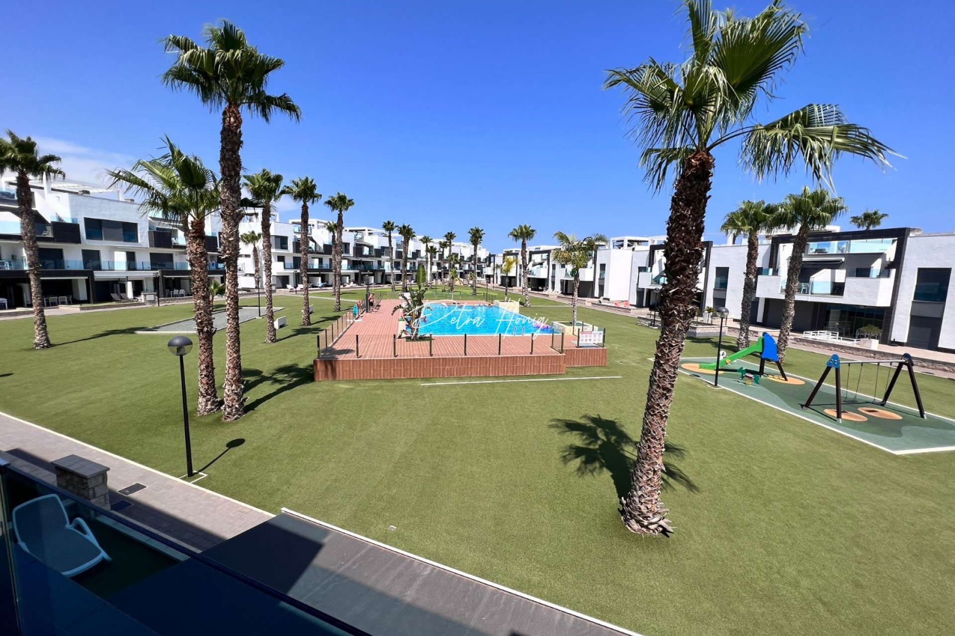 Resales - Apartment - Guardamar del Segura - El Raso, Guardamar
