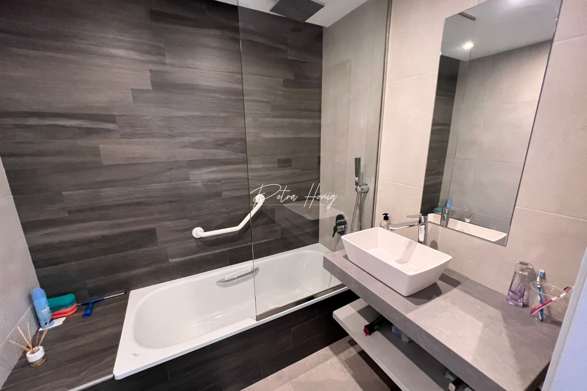 Resales - Apartment - Guardamar del Segura - El Raso, Guardamar