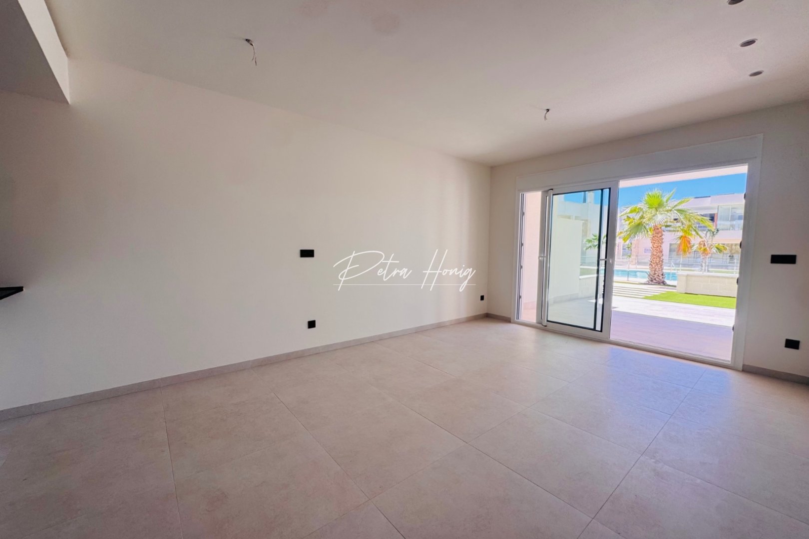 Resales - Apartment - Guardamar del Segura - EL RASO