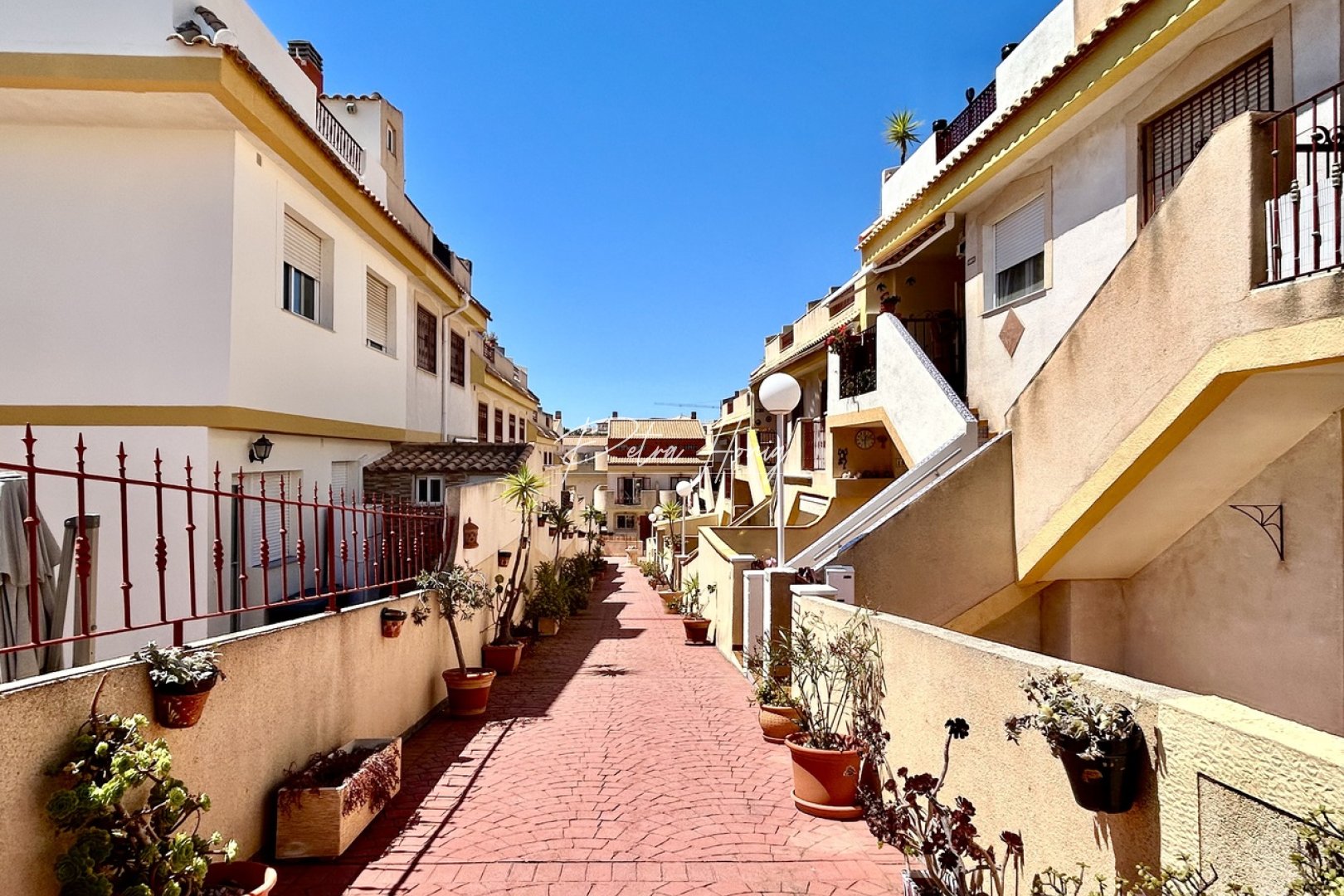 Resales - Apartment - La Zenia