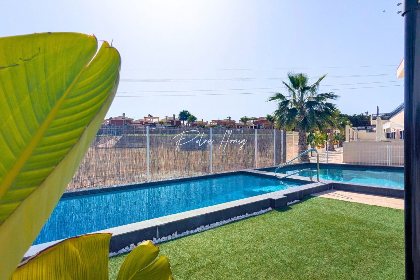 Resales - Apartment - Lo Crispin