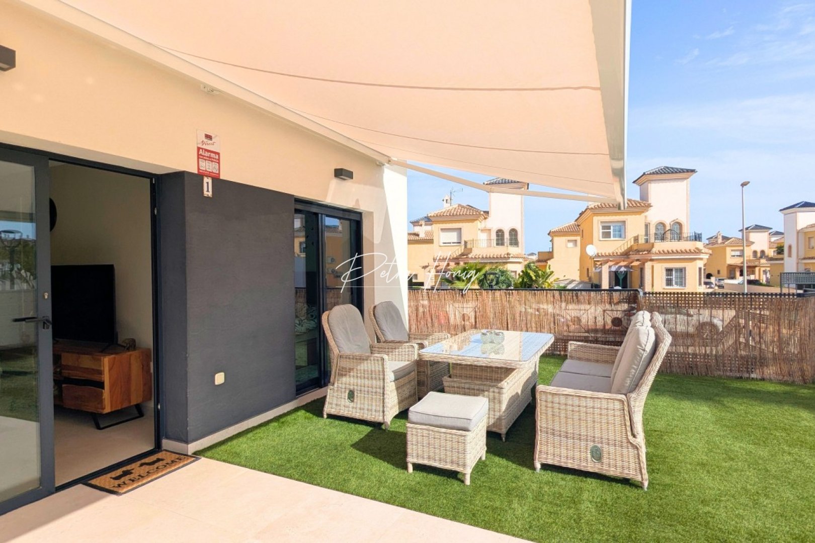 Resales - Apartment - Lo Crispin