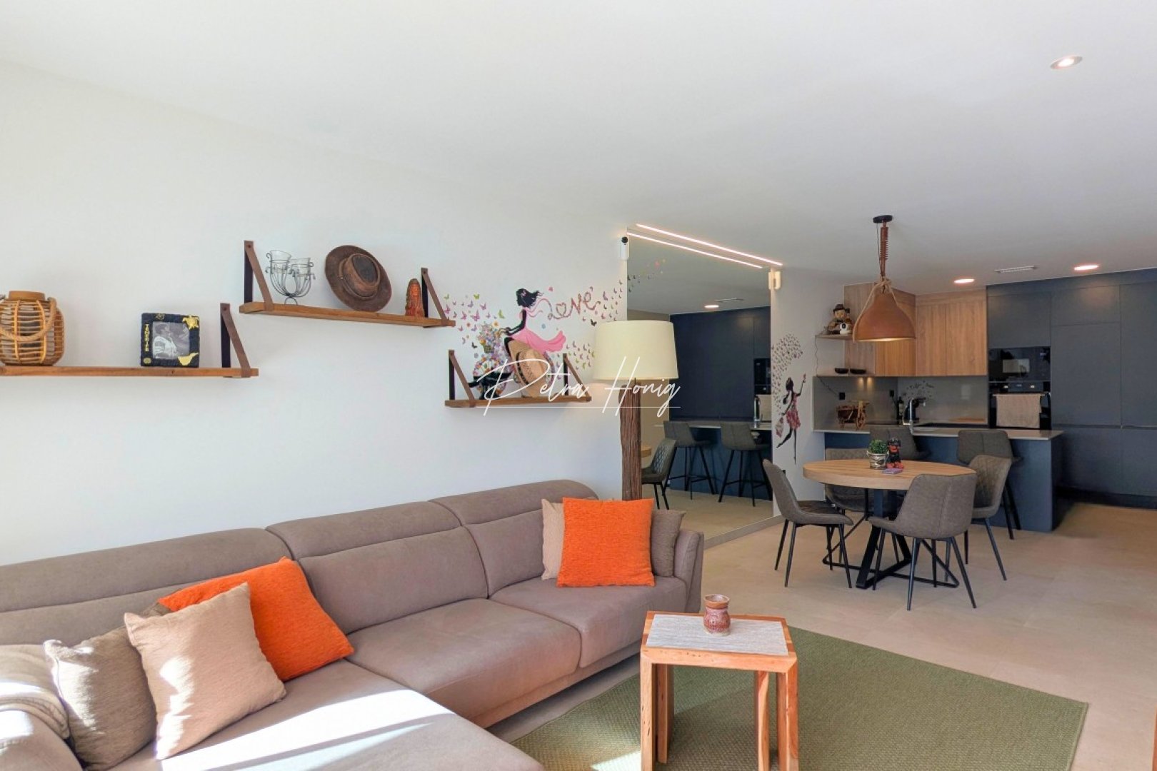 Resales - Apartment - Lo Crispin