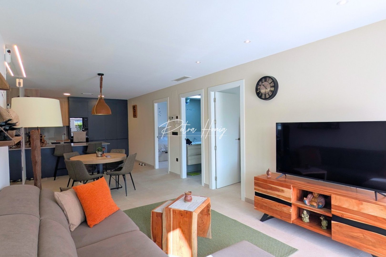 Resales - Apartment - Lo Crispin