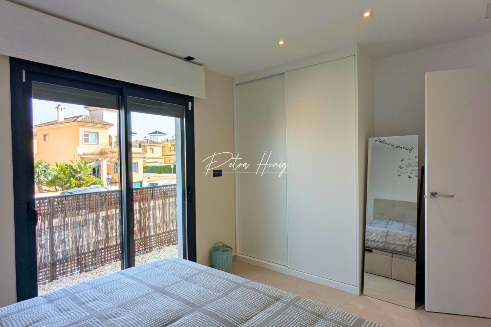 Resales - Apartment - Lo Crispin