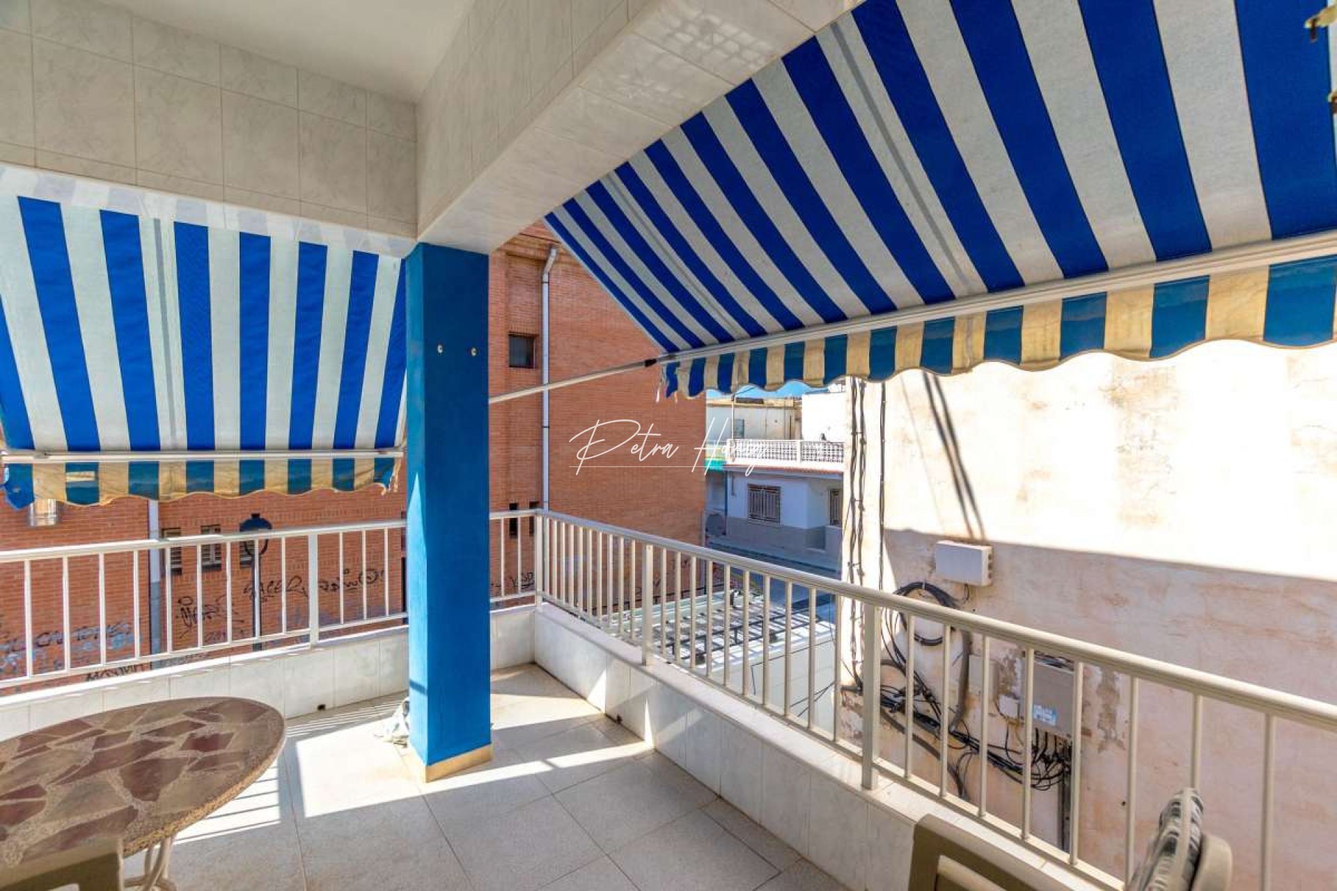 Resales - Apartment - Lo Pagan