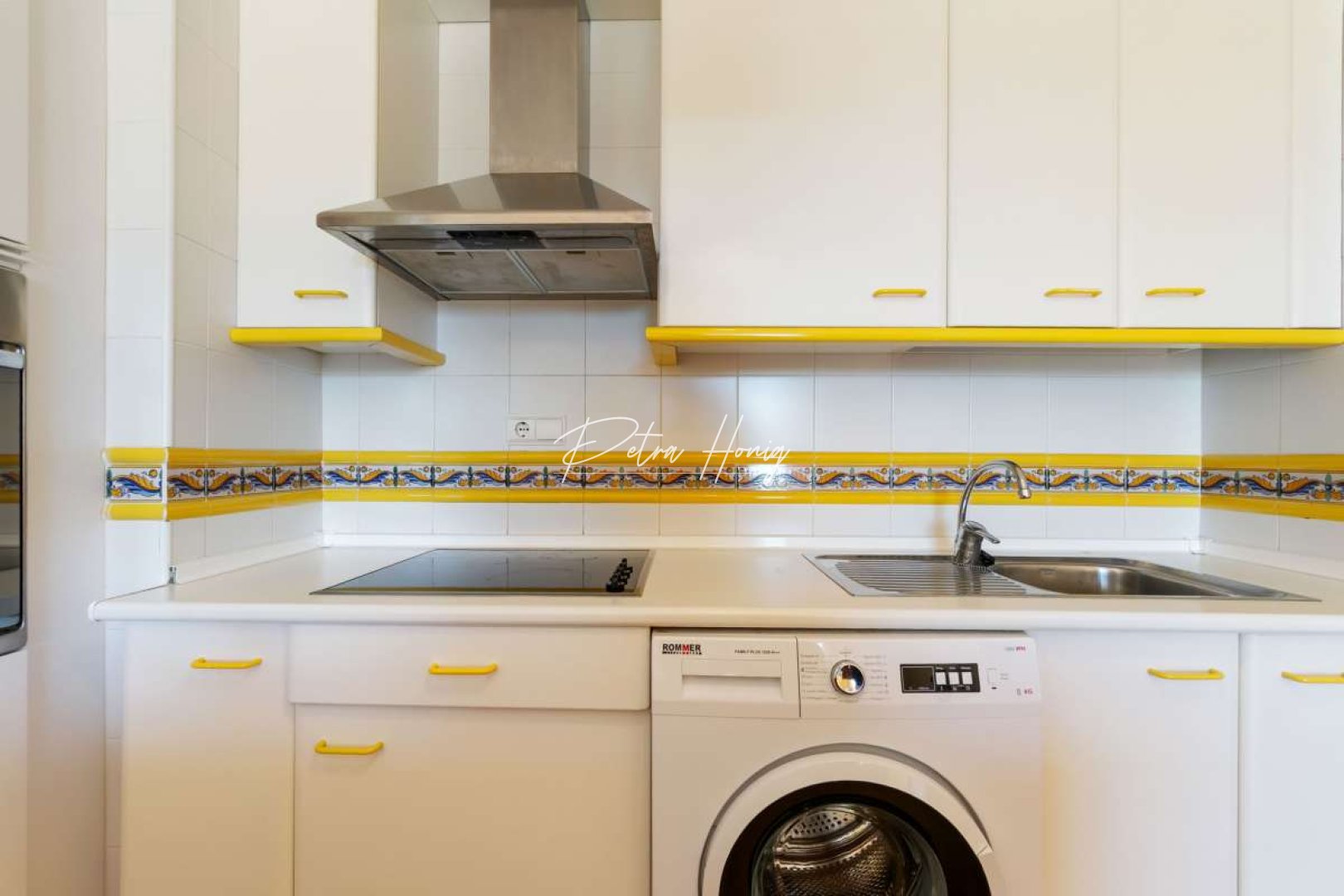 Resales - Apartment - Lo Pagan