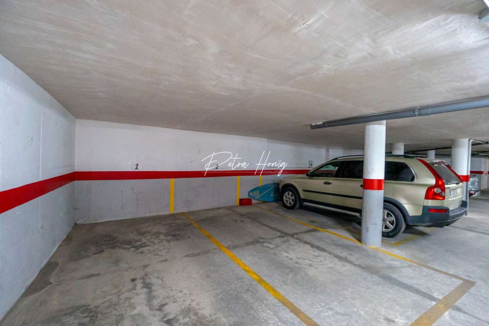 Resales - Apartment - Lo Pagan