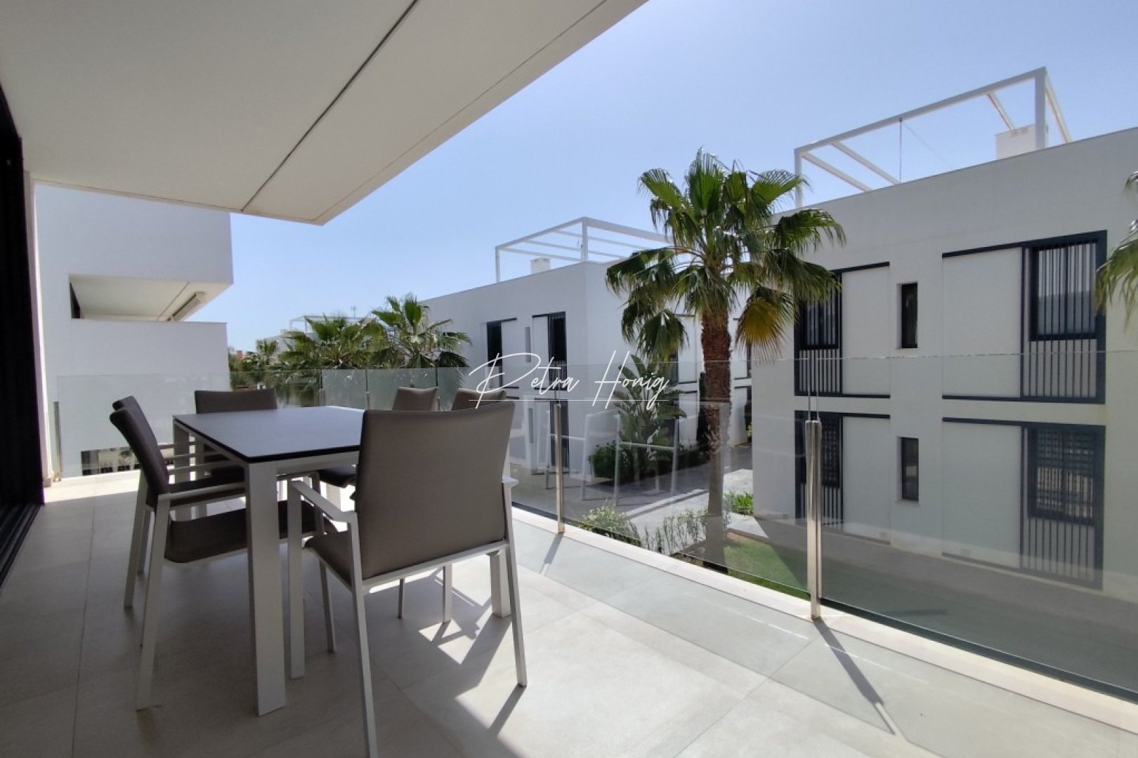 Resales - Apartment - Mar de Cristal