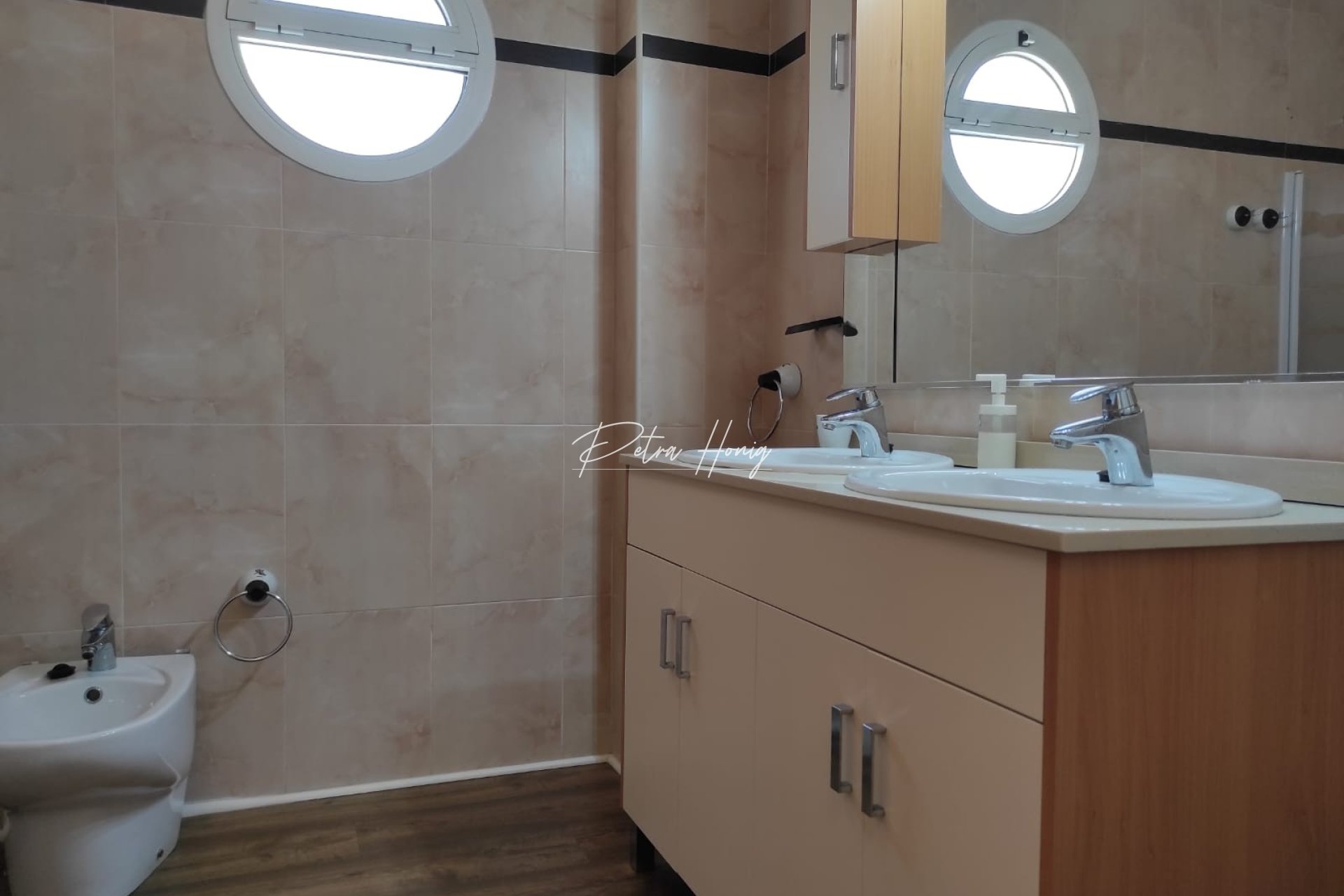 Resales - Apartment - Mil Palmeras