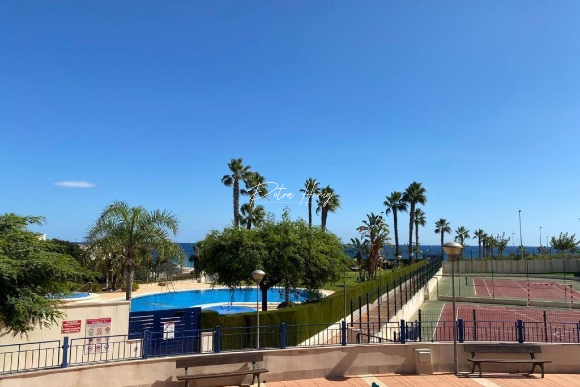Resales - Apartment - Mil Palmeras