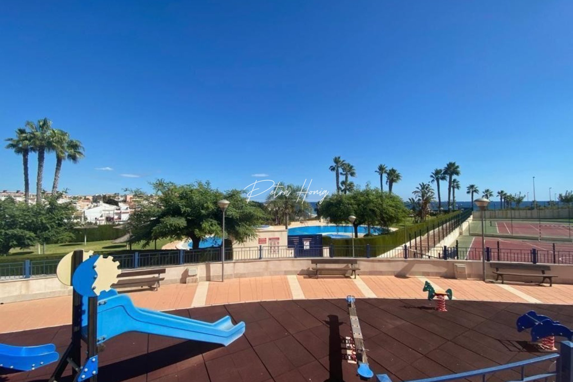 Resales - Apartment - Mil Palmeras