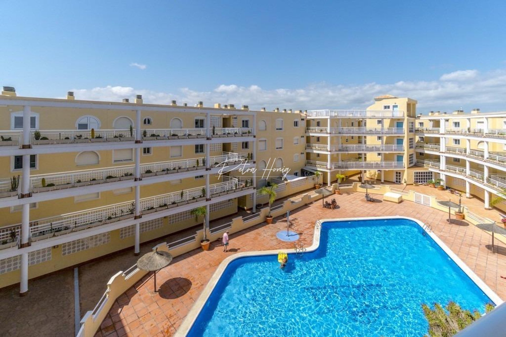 Resales - Apartment - Orihuela Costa - Campoamor