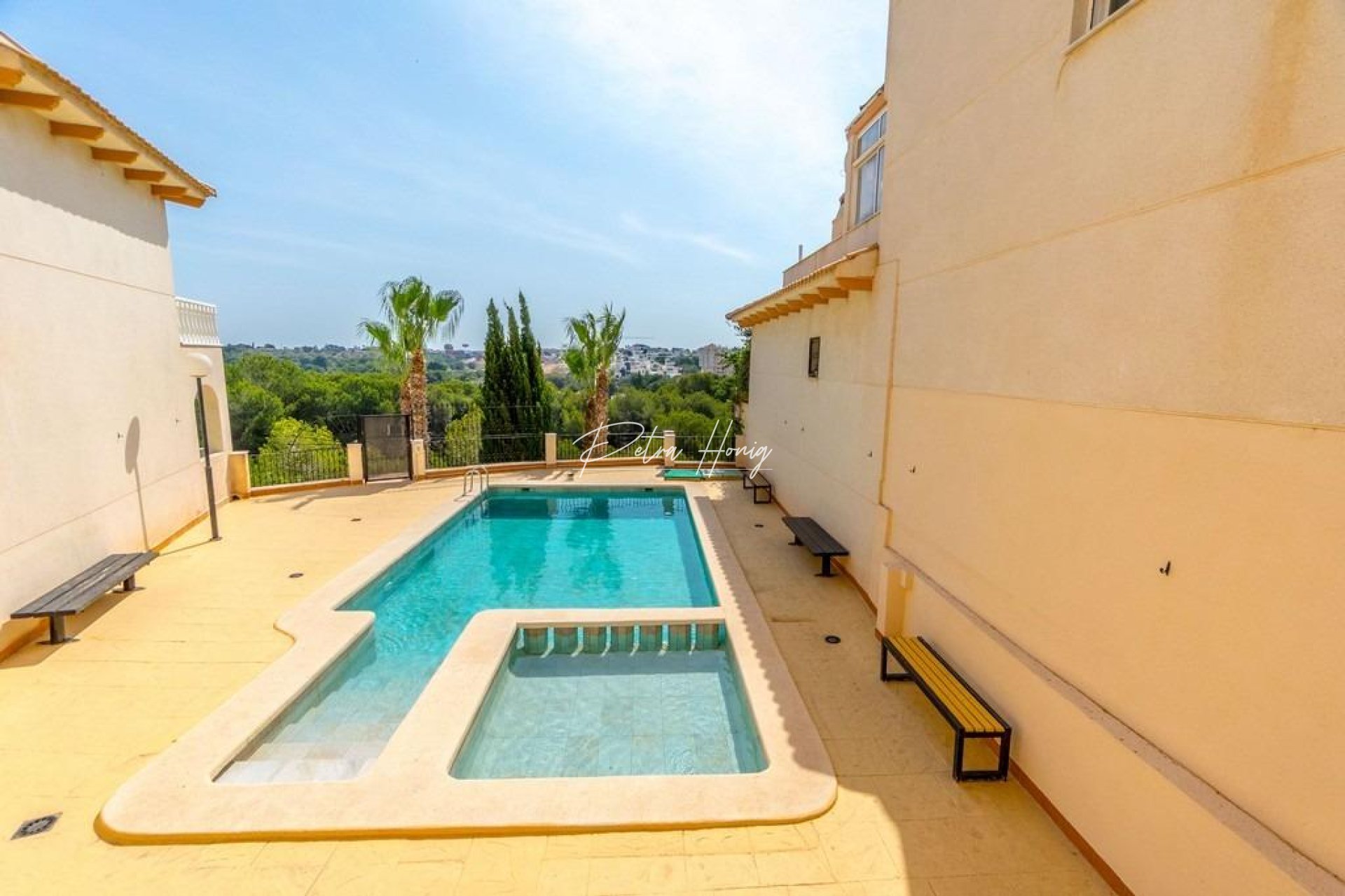 Resales - Apartment - Orihuela Costa - Campoamor