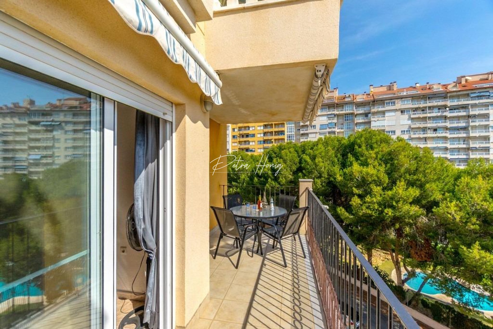 Resales - Apartment - Orihuela Costa - Campoamor