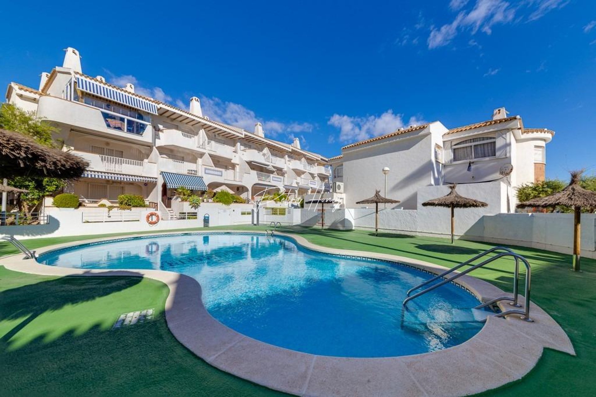 Resales - Apartment - Orihuela Costa - Campoamor