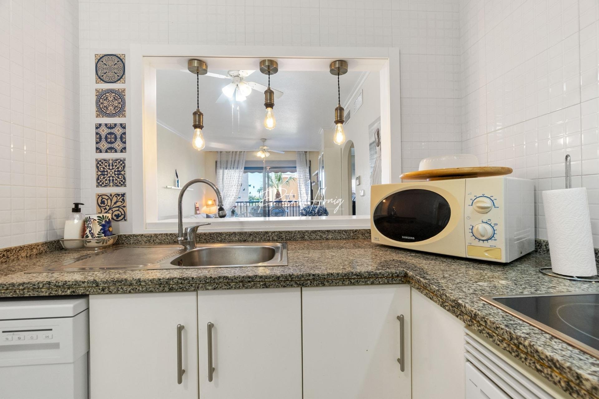 Resales - Apartment - Orihuela Costa - Campoamor