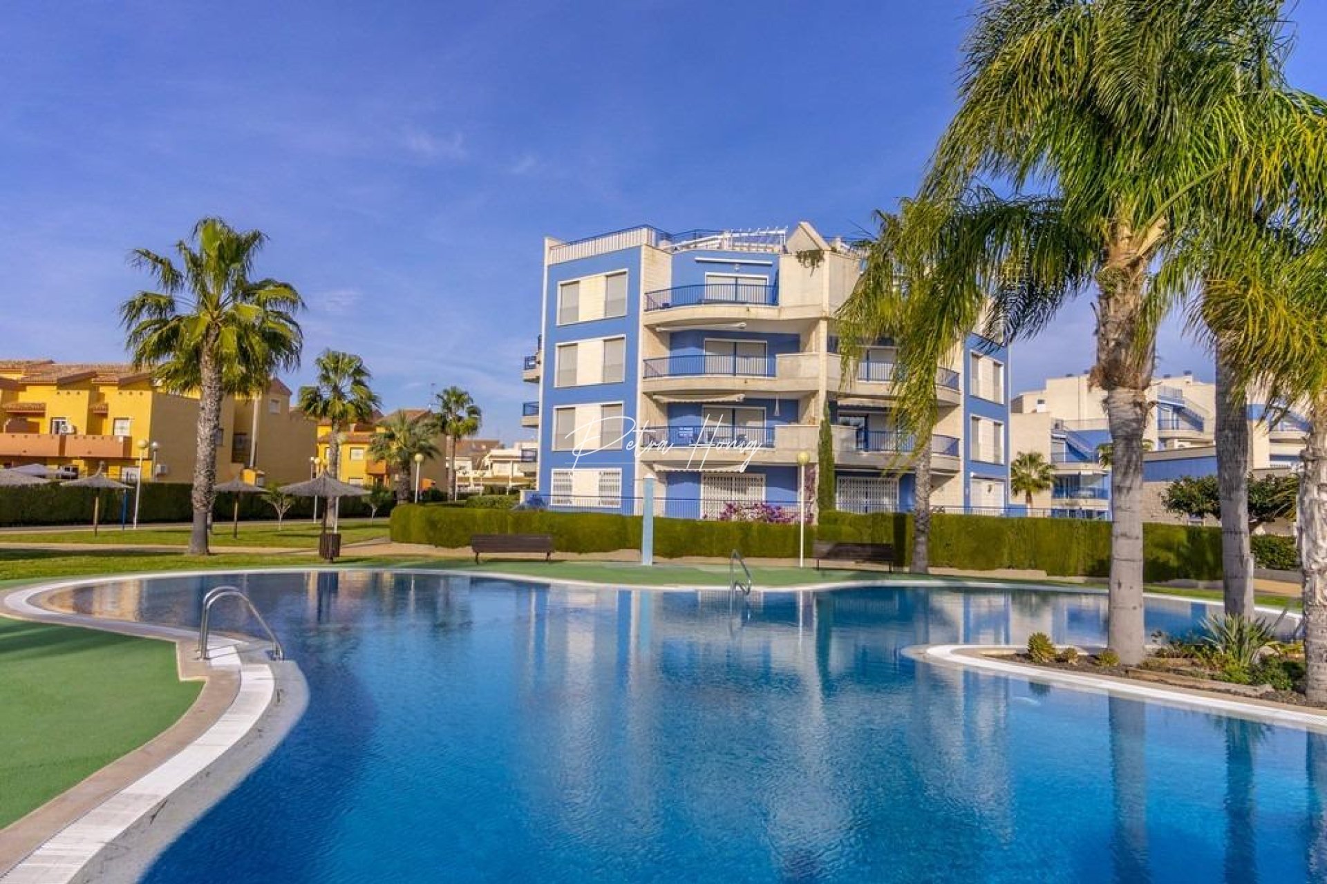 Resales - Apartment - Orihuela Costa - Campoamor