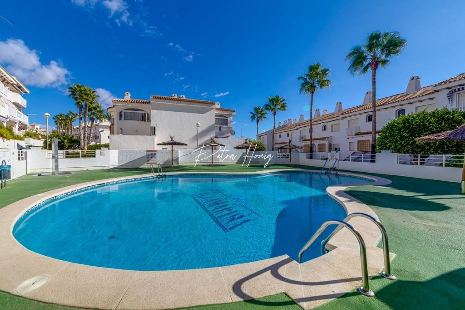 Resales - Apartment - Orihuela Costa - Campoamor