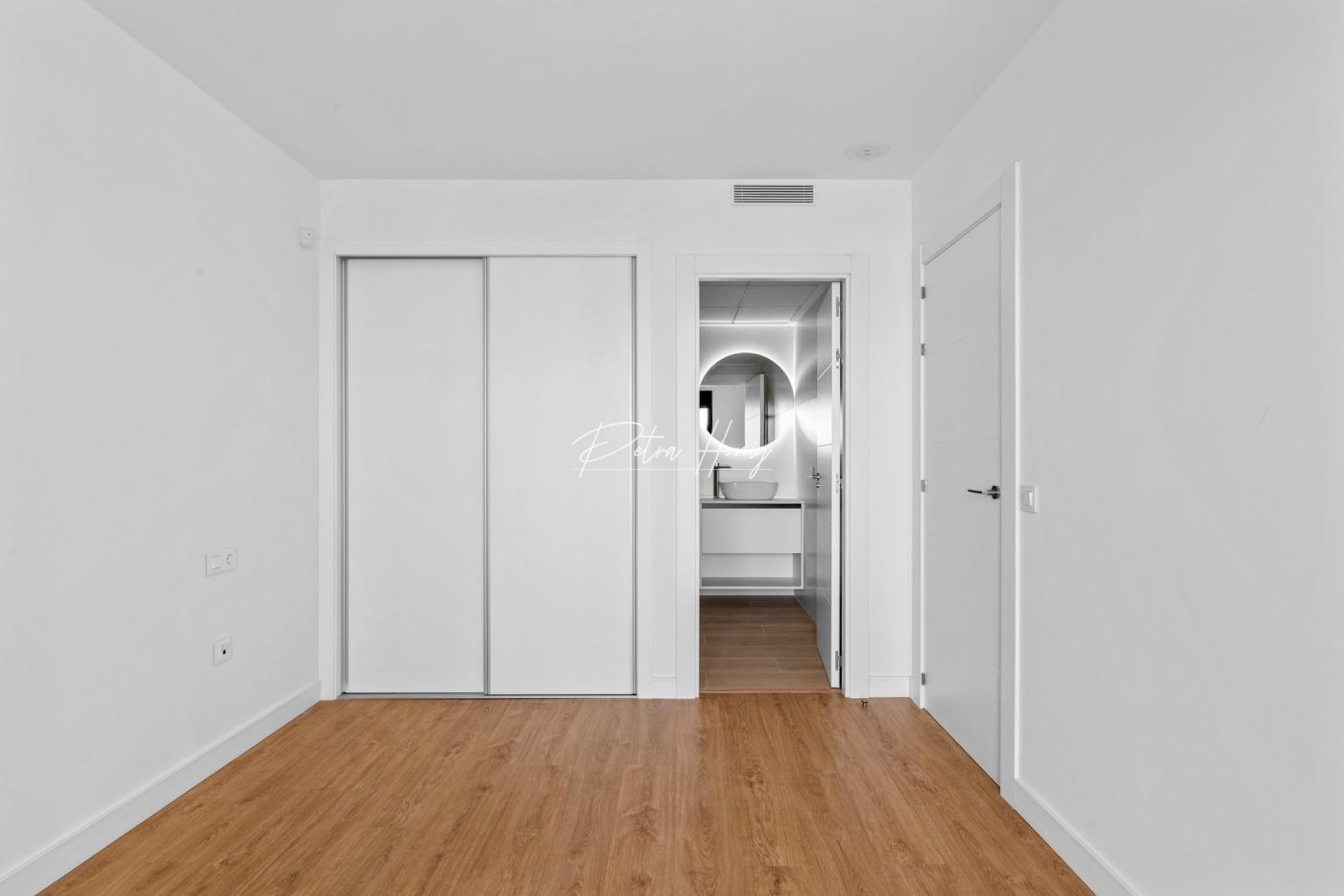 Resales - Apartment - Orihuela Costa - Villamartin