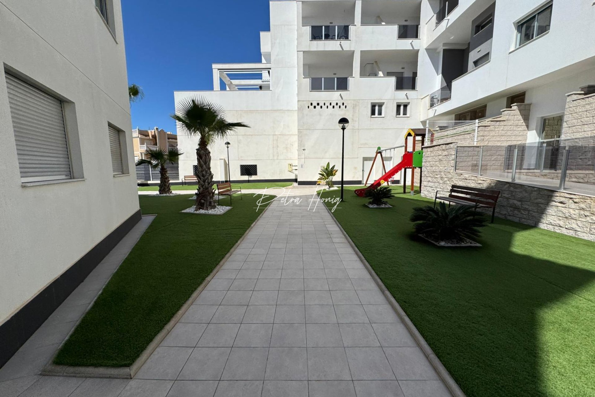 Resales - Apartment - Orihuela Costa - Villamartin