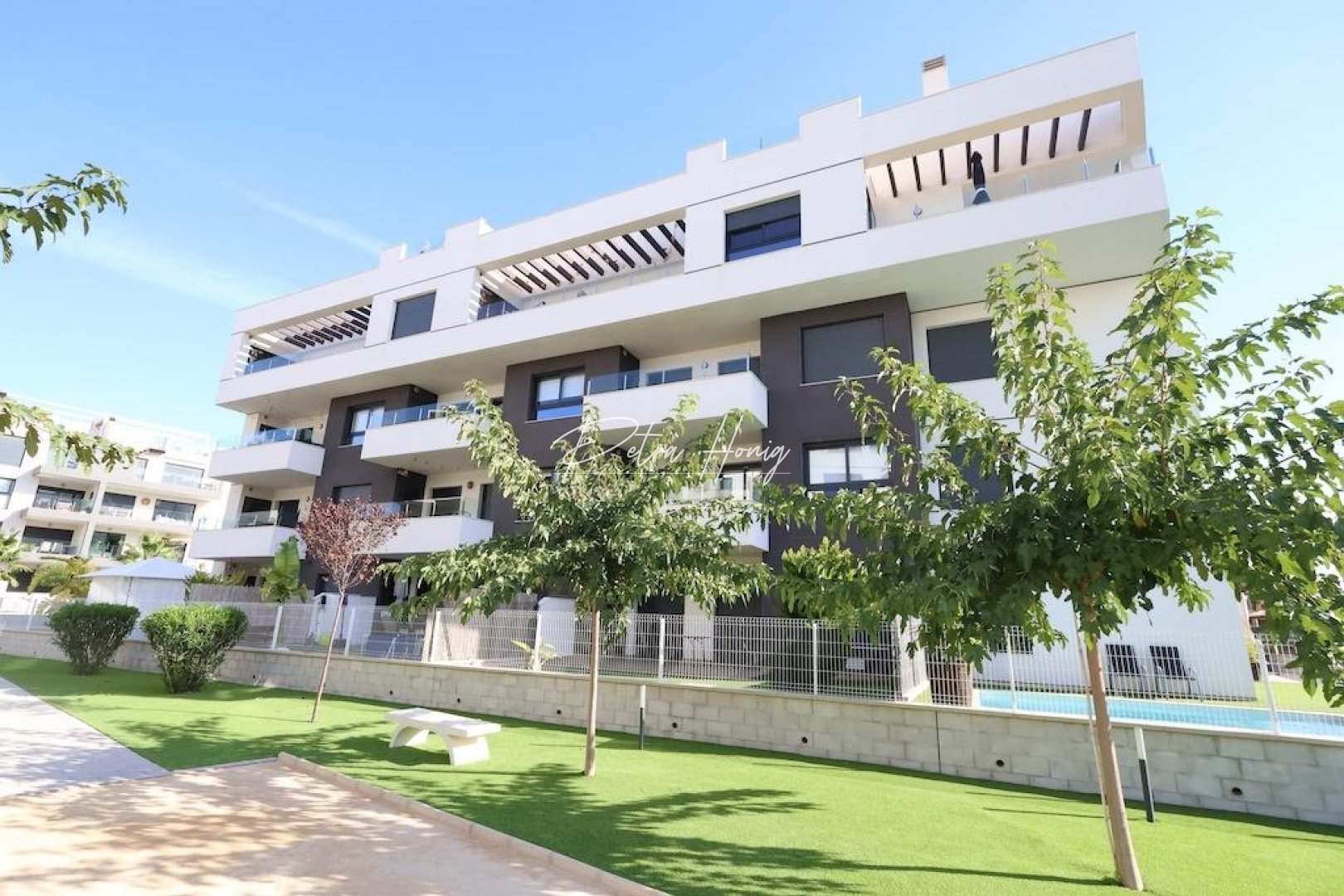 Resales - Apartment - Orihuela Costa - Villamartin