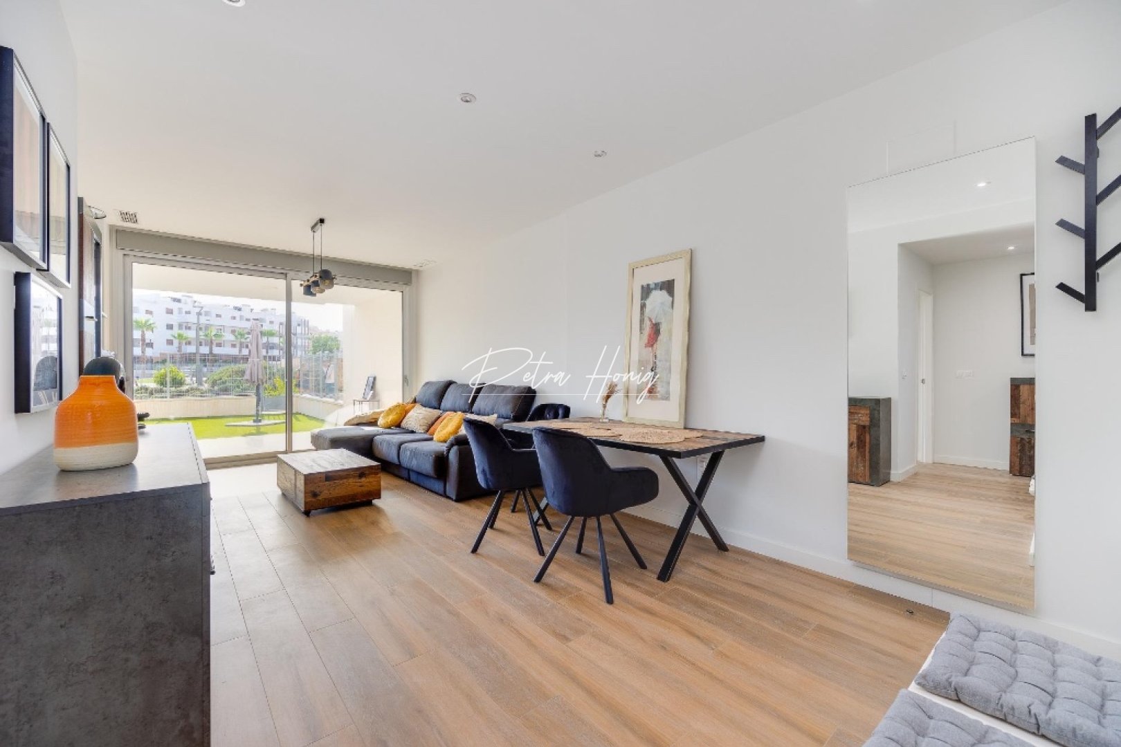 Resales - Apartment - Orihuela Costa - Villamartin