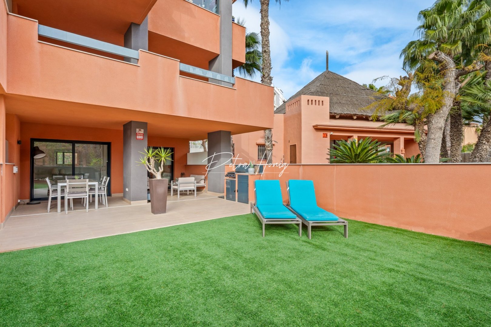 Resales - Apartment - Orihuela Costa - Villamartin