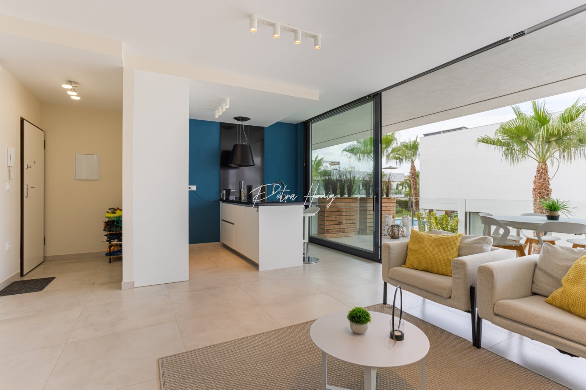 Resales - Apartment - Other areas - Mar de Cristal