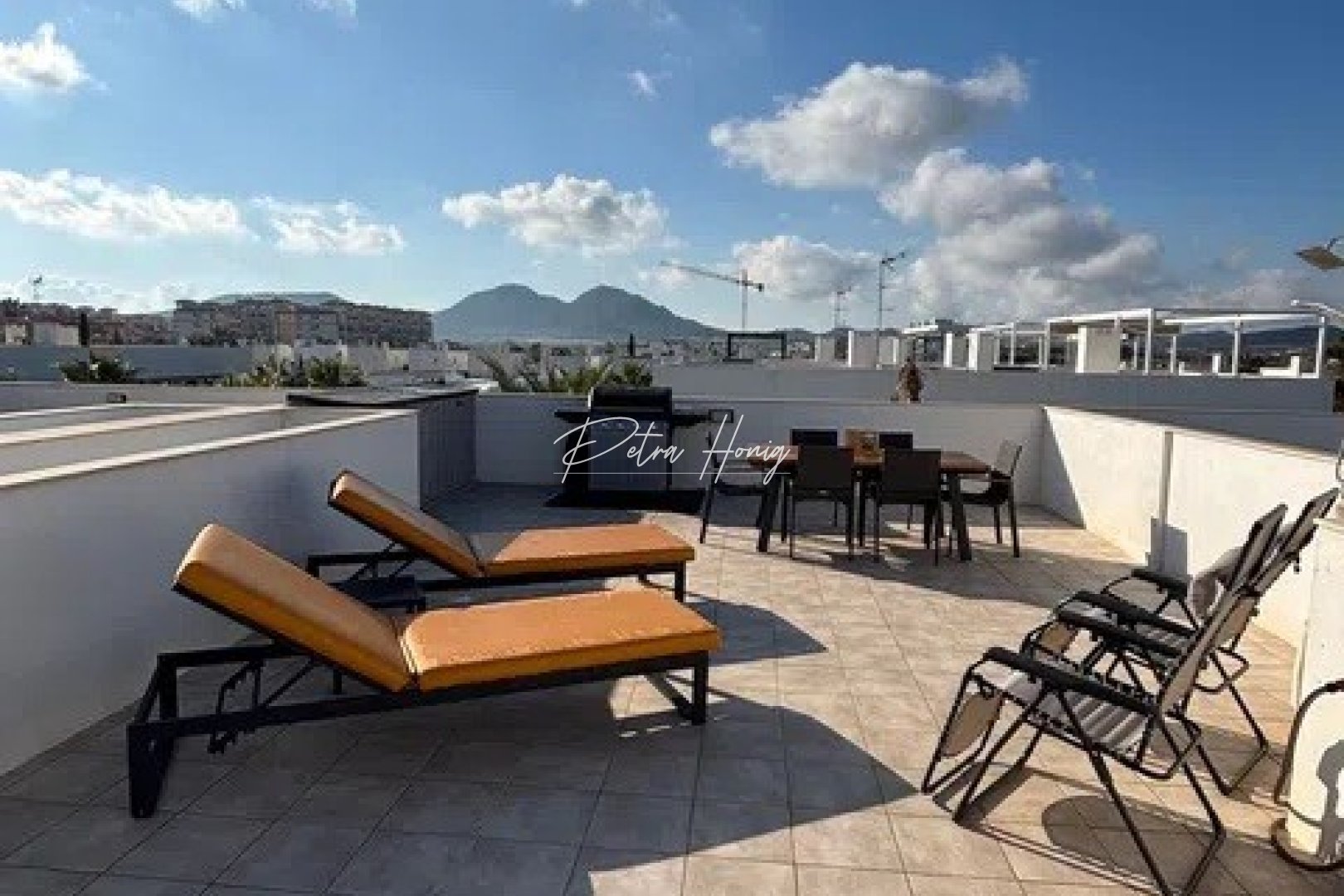 Resales - Apartment - Other areas - Mar de Cristal