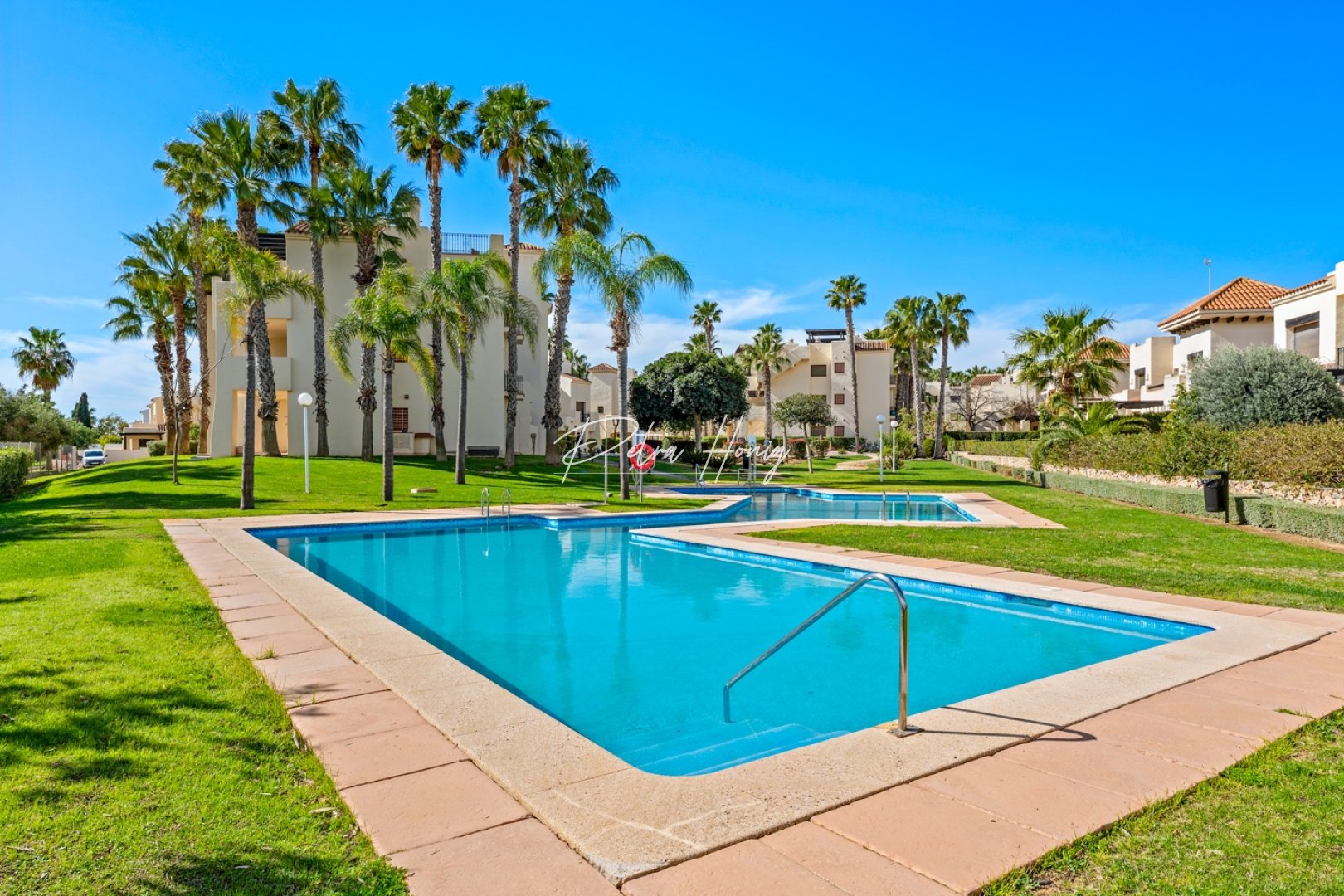 Resales - Apartment - Other areas - Roda Golf
