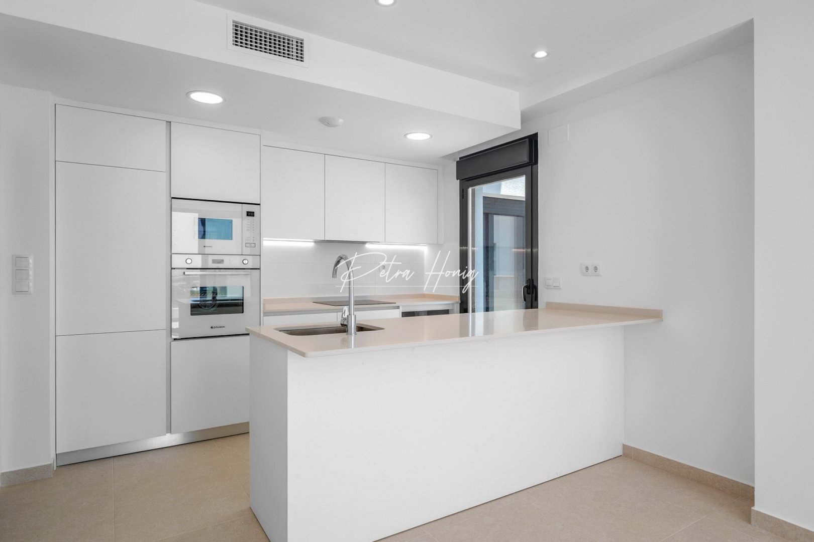 Resales - Apartment - Other areas - Santa Rosalia Lake And Life Resort