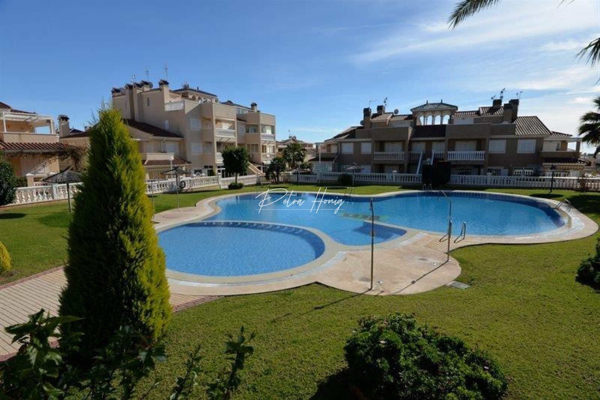 Resales - Apartment - Playa Flamenca - Zeniamar