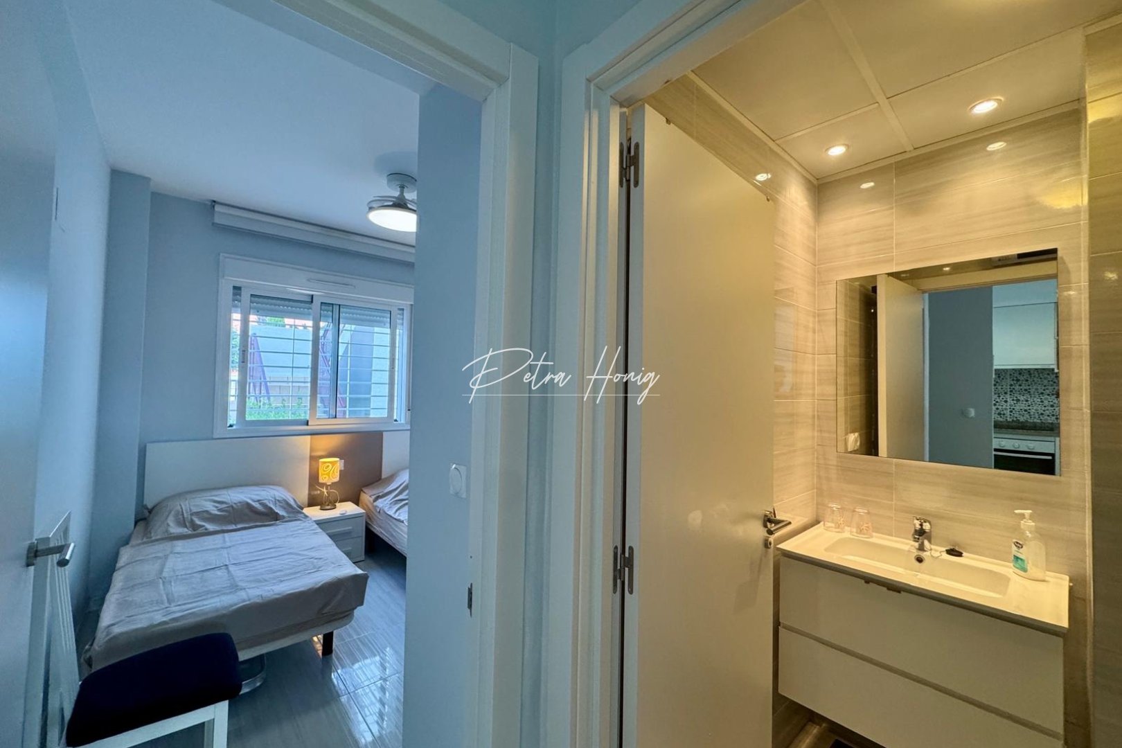 Resales - Apartment - Punta Prima