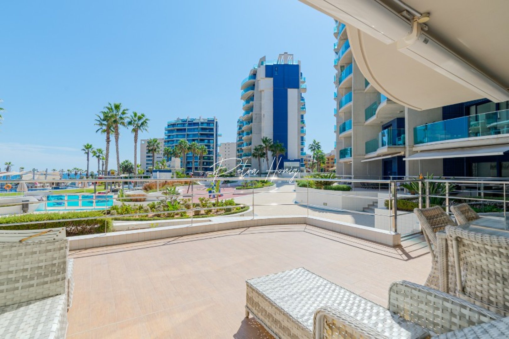 Resales - Apartment - Punta Prima