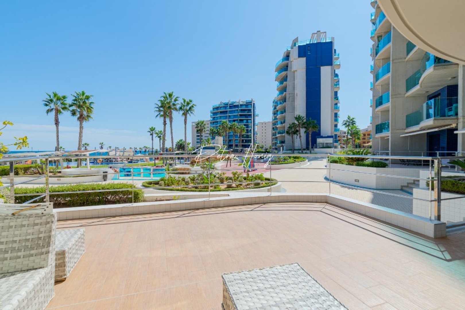 Resales - Apartment - Punta Prima