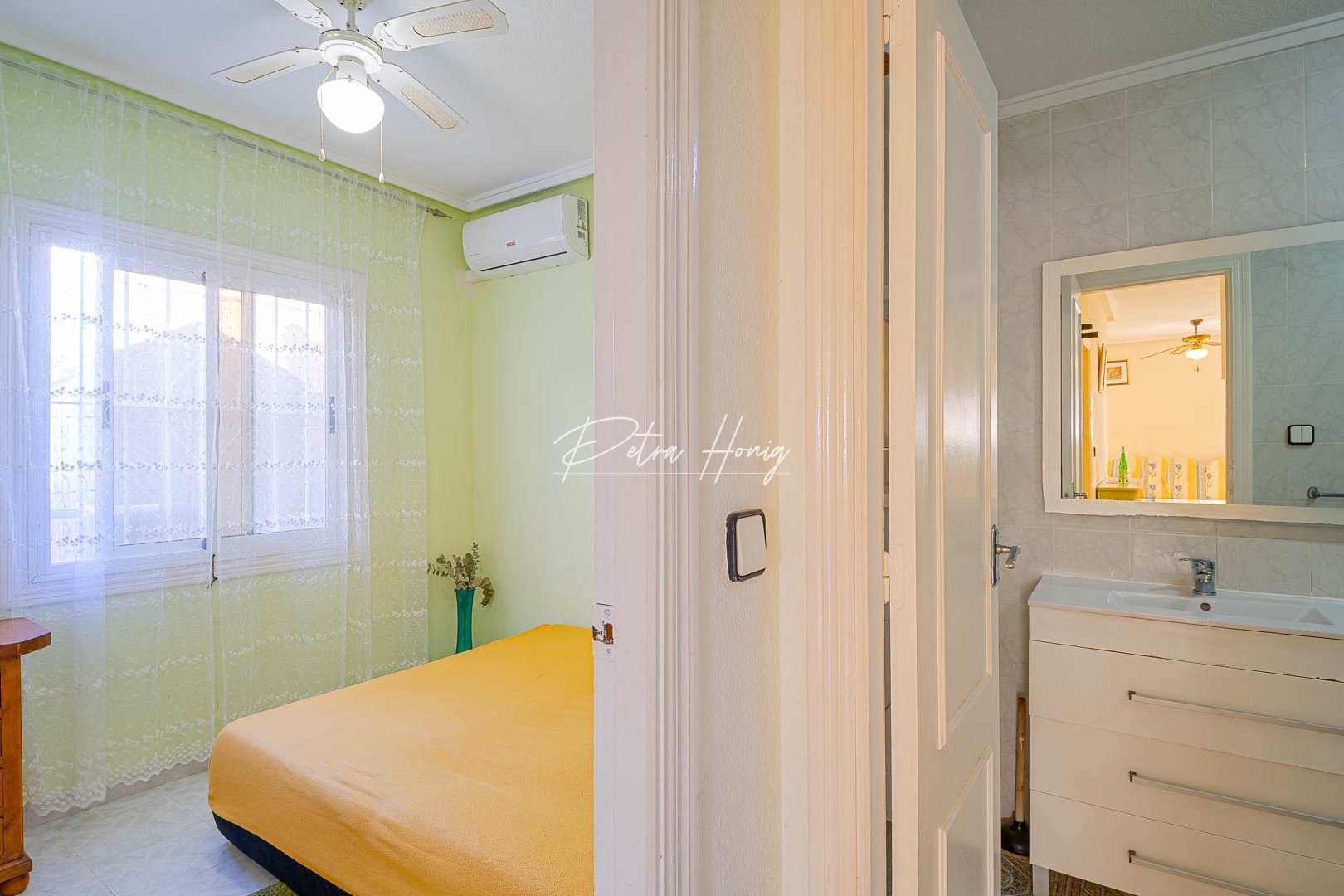 Resales - Apartment - Punta Prima