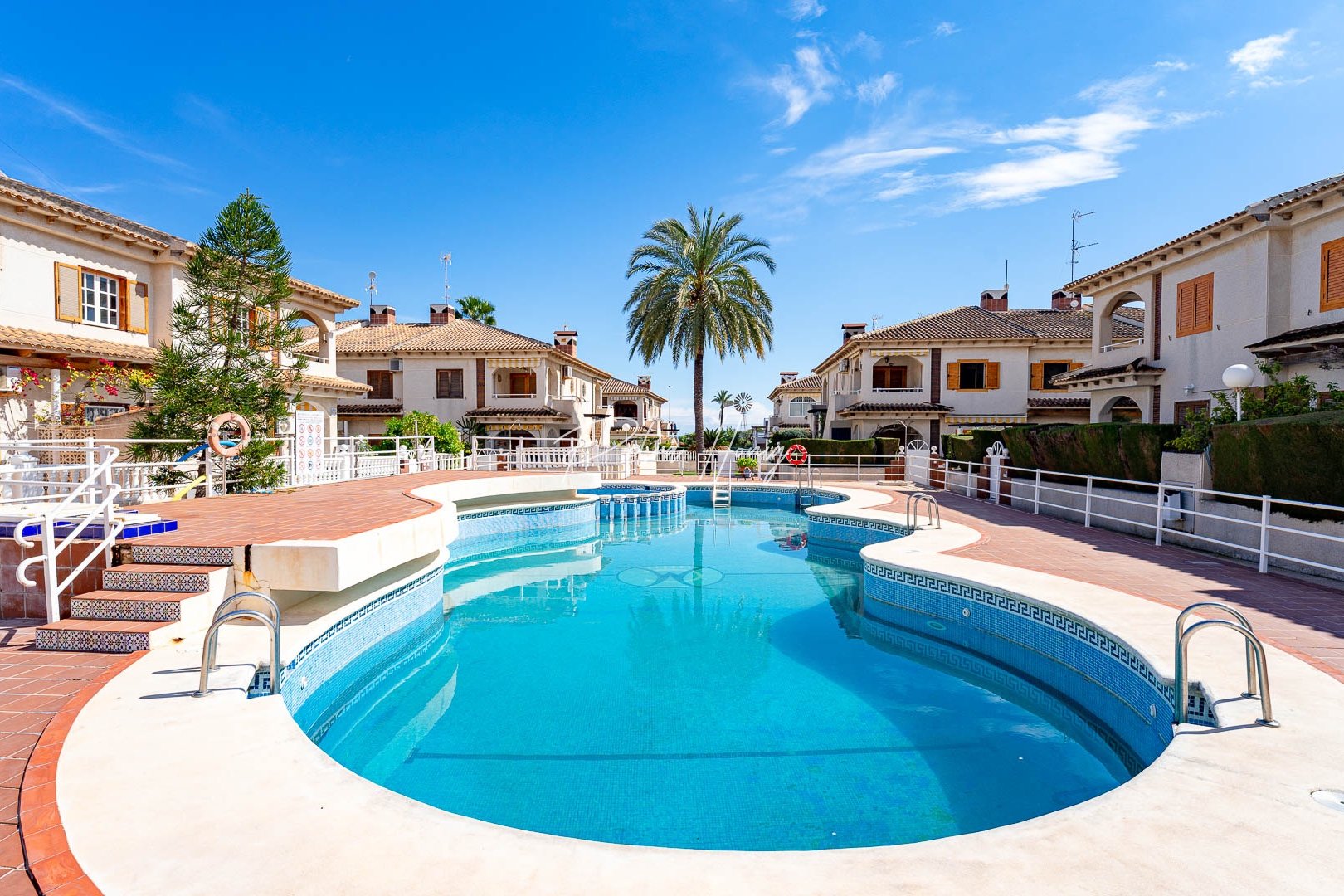 Resales - Apartment - Punta Prima