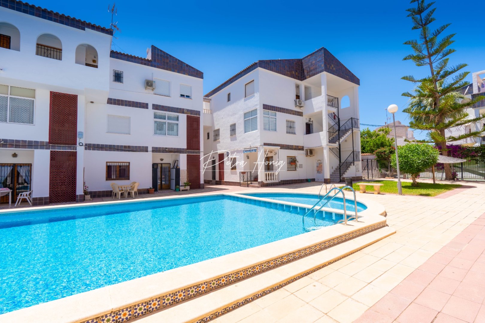 Resales - Apartment - Punta Prima