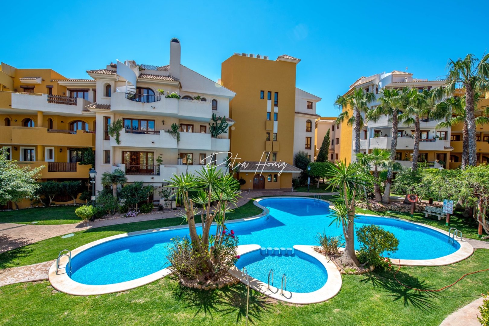 Resales - Apartment - Punta Prima