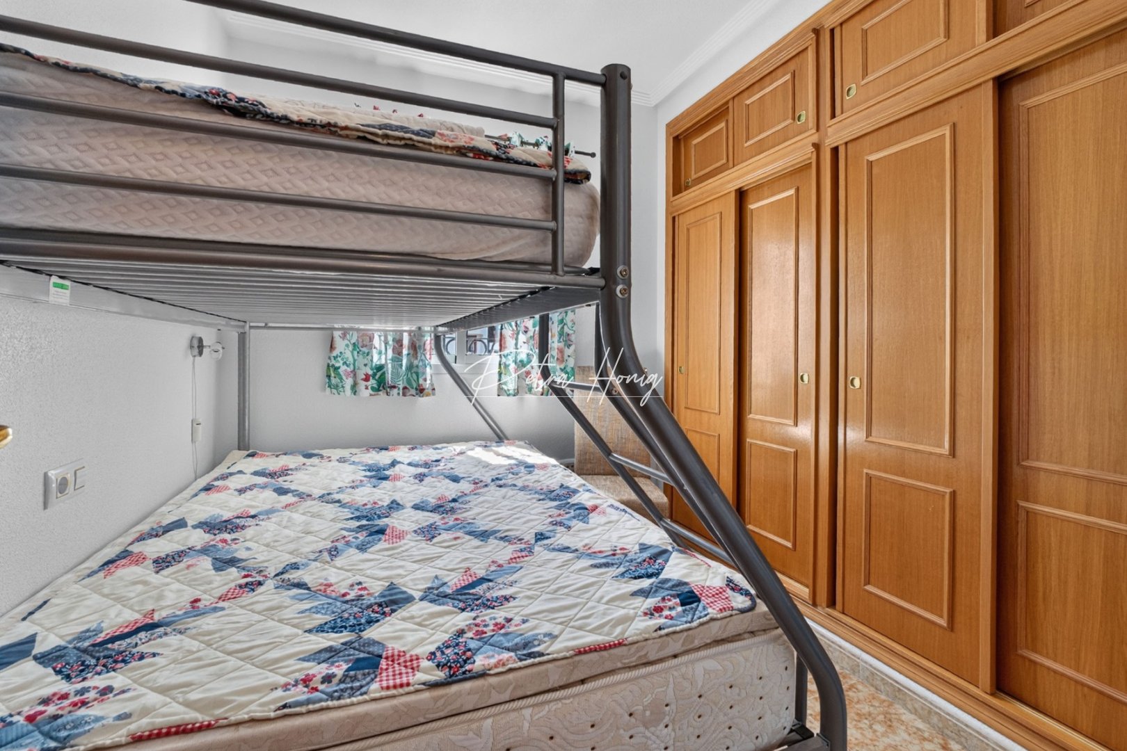 Resales - Apartment - Punta Prima