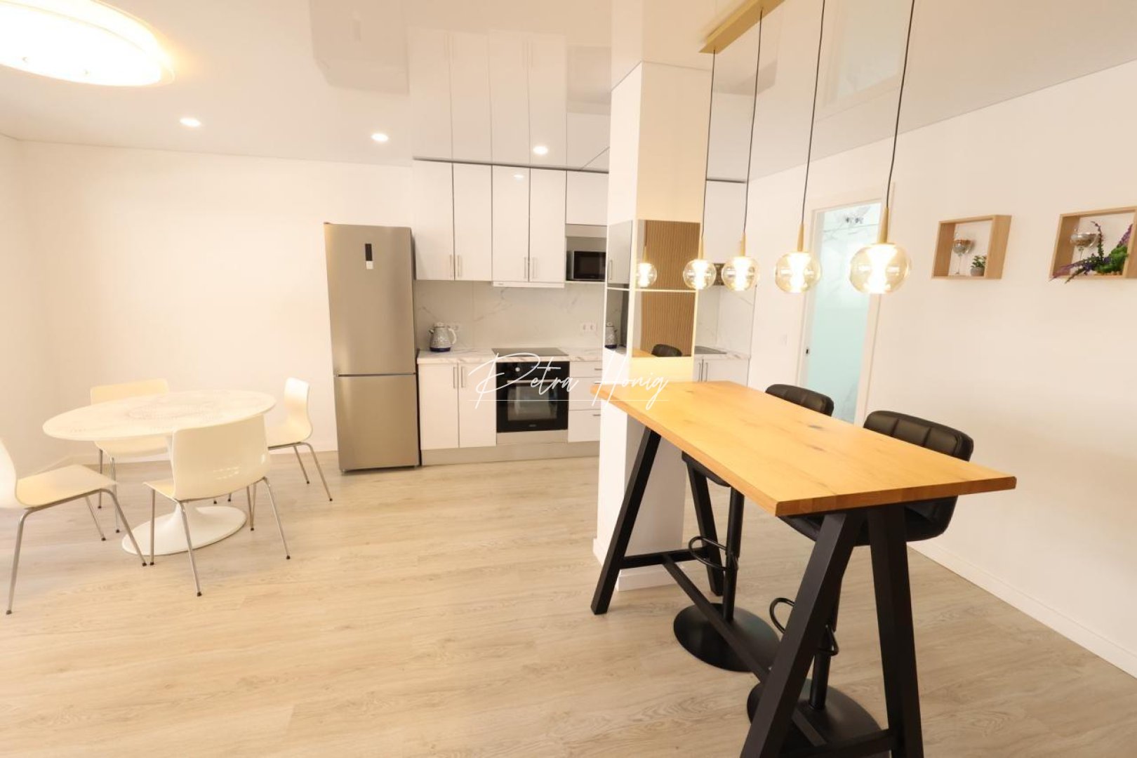 Resales - Apartment - Torrevieja - Acequion