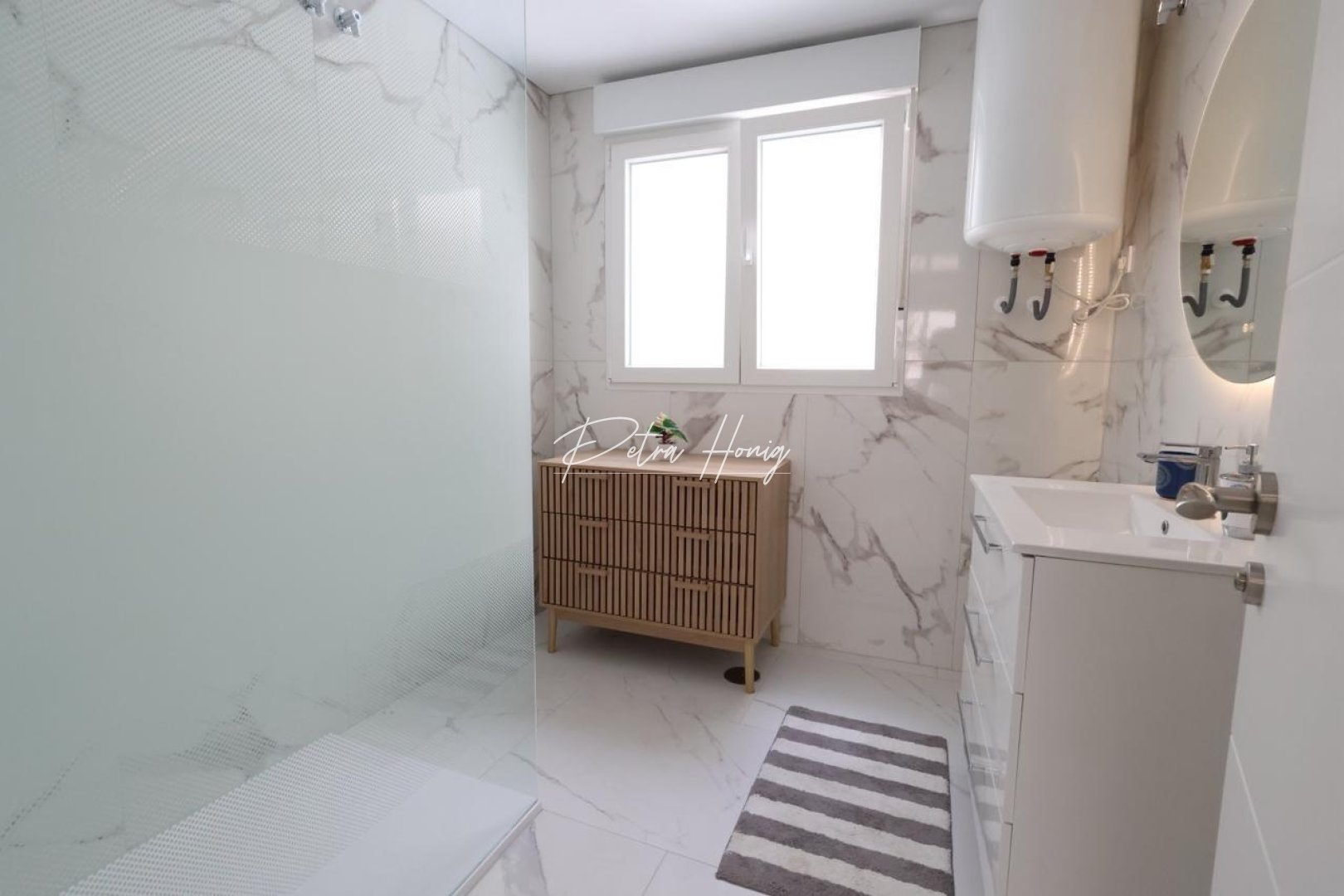 Resales - Apartment - Torrevieja - Acequion