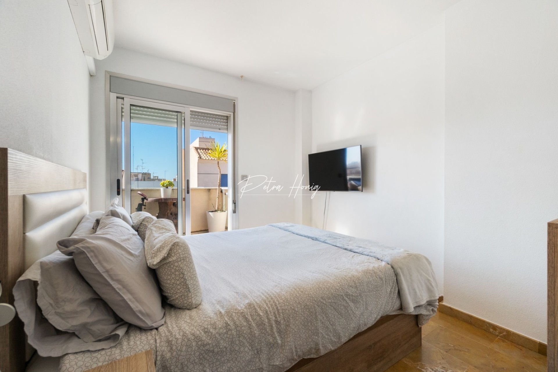 Resales - Apartment - Torrevieja - Centro