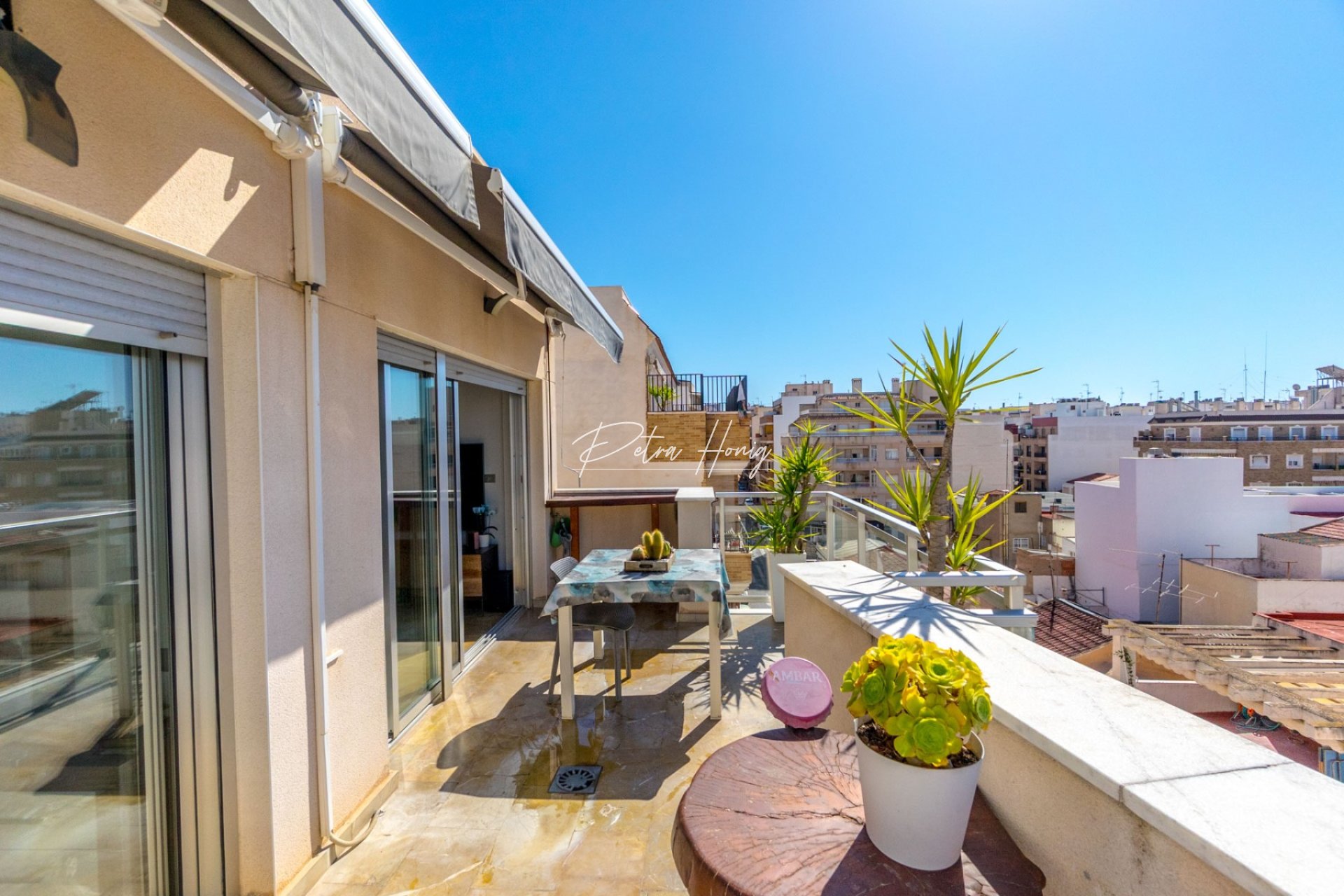 Resales - Apartment - Torrevieja - Centro