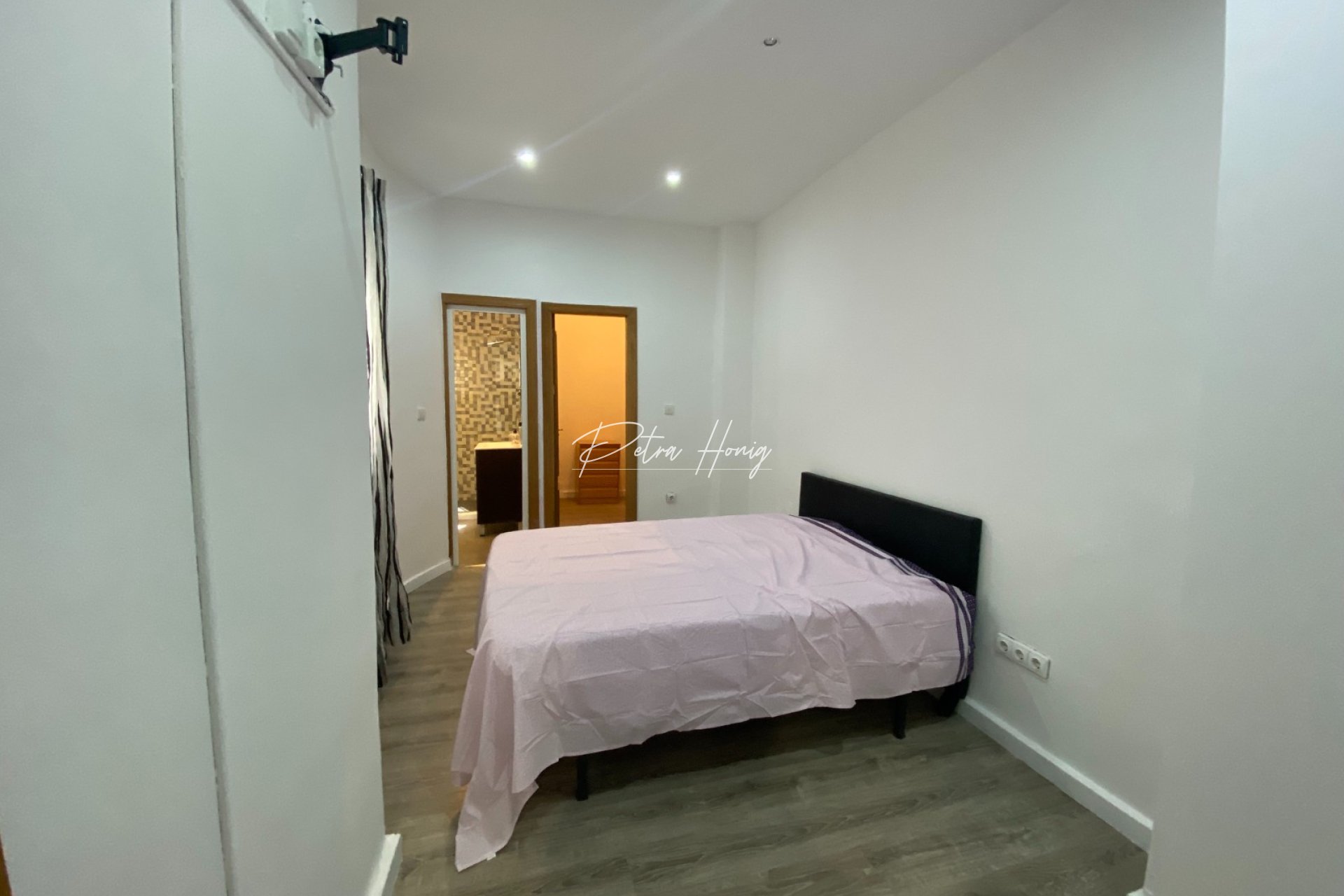 Resales - Apartment - Torrevieja - Centro