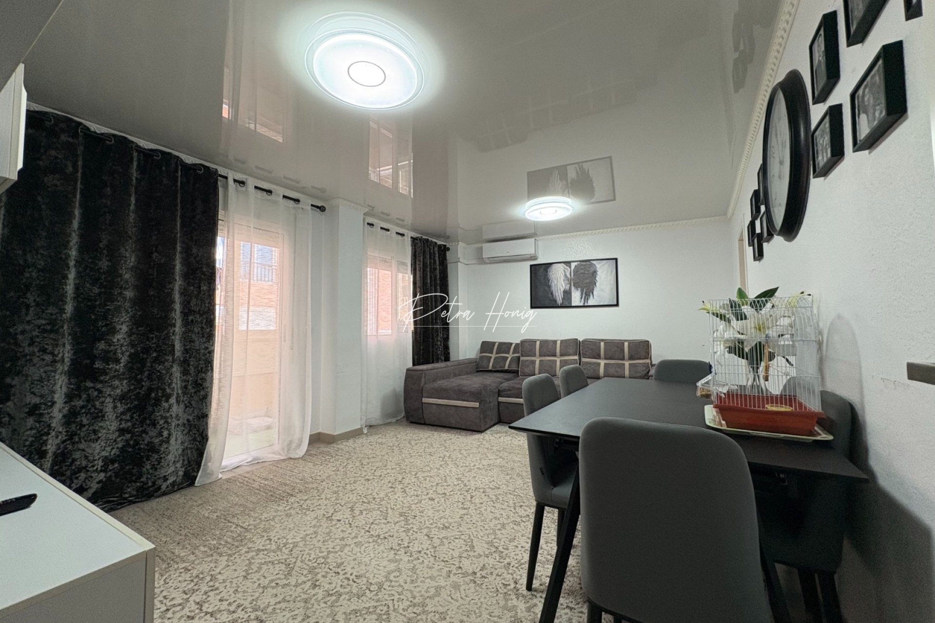 Resales - Apartment - Torrevieja - Centro