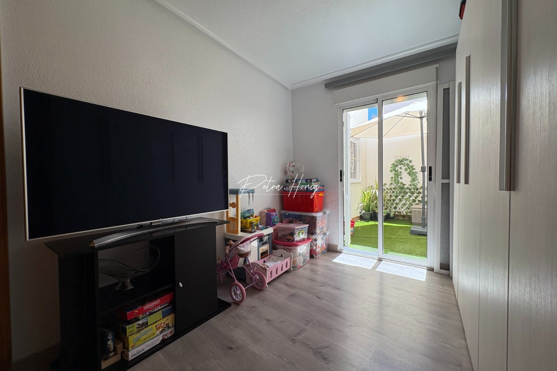 Resales - Apartment - Torrevieja - Centro