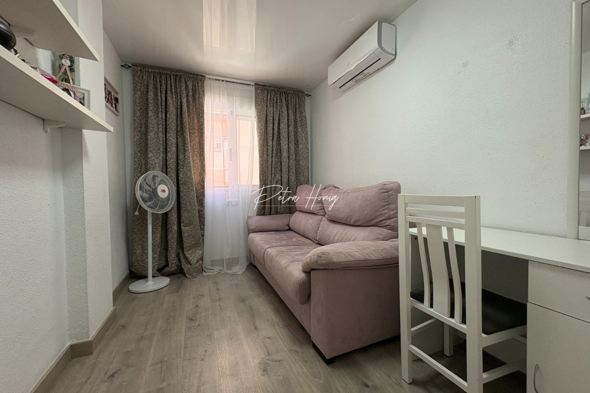 Resales - Apartment - Torrevieja - Centro